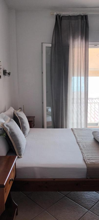 Akrogiali Apartments Paralia Skotinis Exterior photo